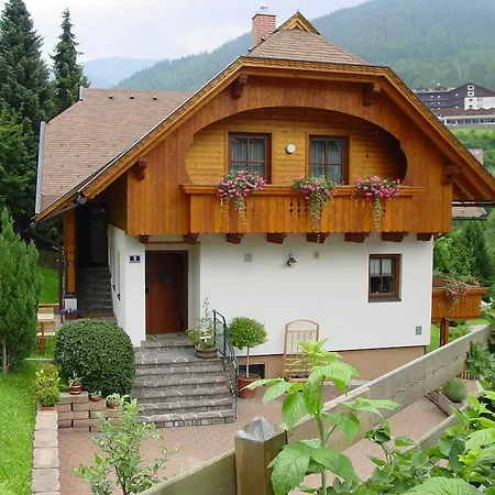 Appartement Haralds *