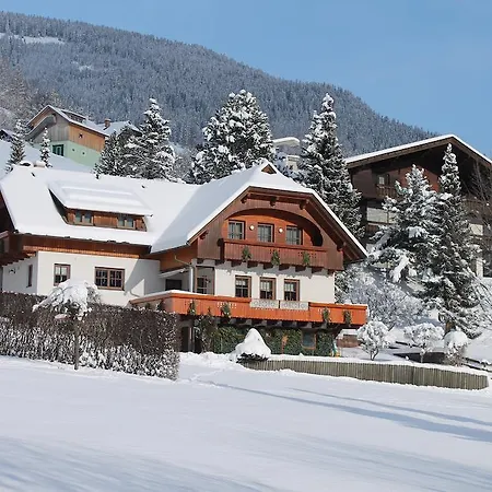 アパート Haralds *